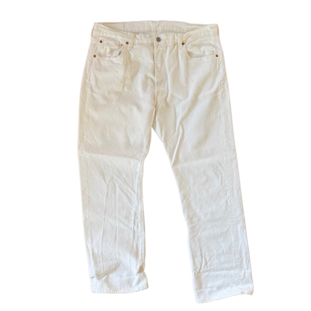 White Levi’s 501 sz 36 x 30